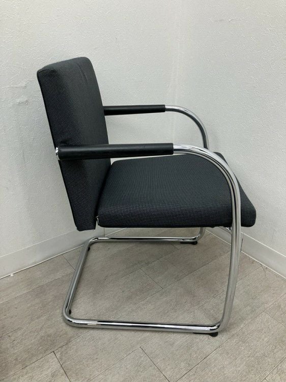 Vitra（ヴィトラ）Visasoft(ビザソフト)シリーズ ミーティングチェア 商品画像3