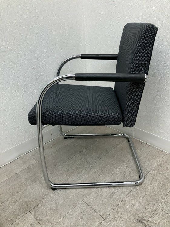 Vitra（ヴィトラ）Visasoft(ビザソフト)シリーズ ミーティングチェア 商品画像7