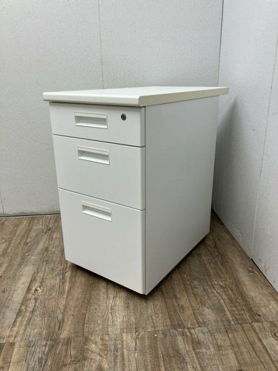 3段脇机 商品画像1