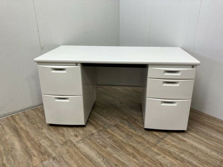 イトーキCZシリーズ 1400両袖デスク 商品画像1