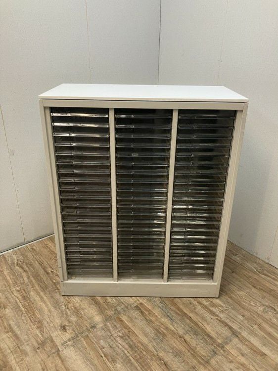 オカムラ42シリーズ 天板付A4クリアケース書庫 商品画像1