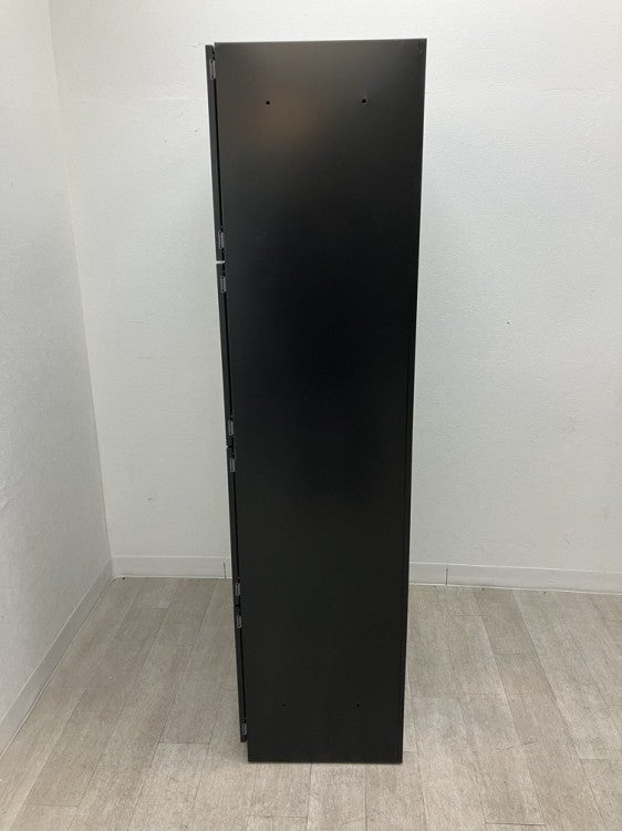 ウチダ（内田洋行）エルレージシリーズ 8人用パーソナルロッカー 商品画像5