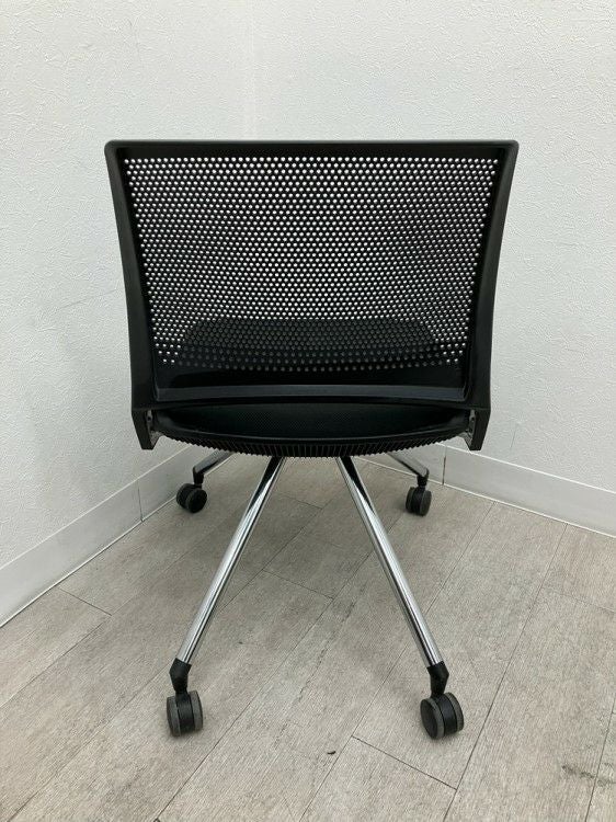 オカムラクリールシリーズ ネスティングチェア 商品画像4