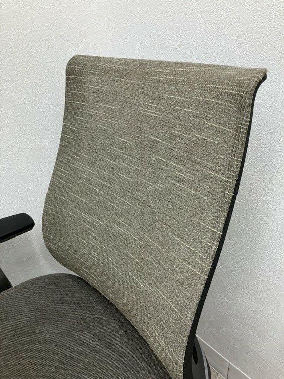 コクヨBezel(ベゼル)チェア 固定肘付ベゼルチェア 商品画像8