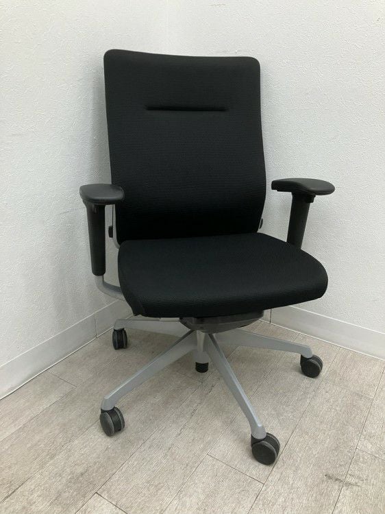 オカムラChoral（コーラル）チェア 可動肘付コーラルチェア 商品画像1