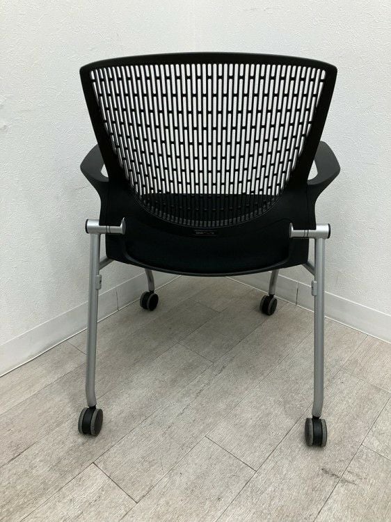 オカムラGrata（グラータ）チェア ネスティングチェア 商品画像4