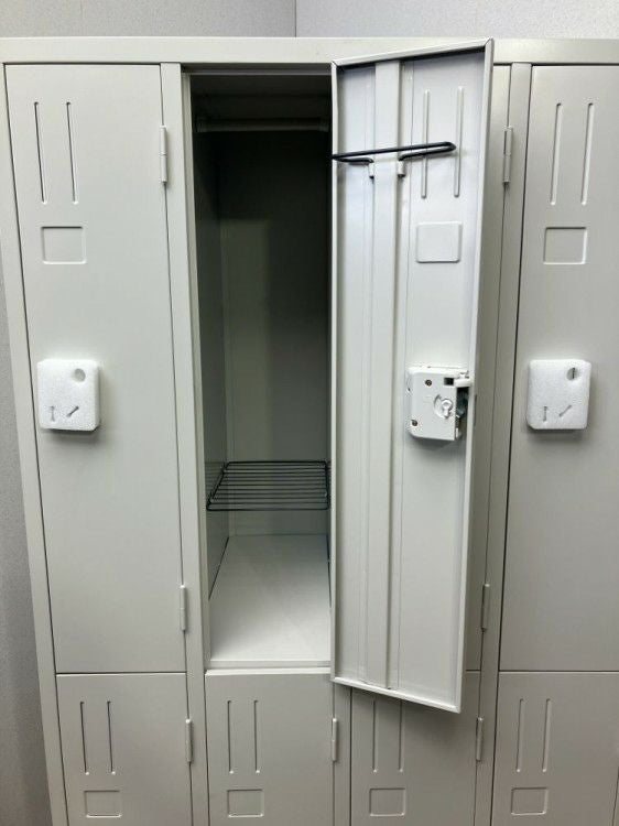 ダイヤル式8人用ロッカー 商品画像3