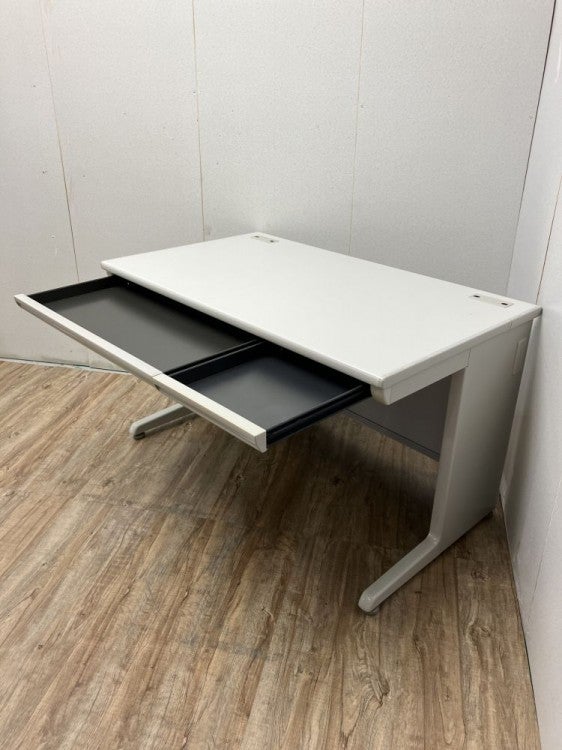 オカムラSDシリーズ 1200平デスク 商品画像3