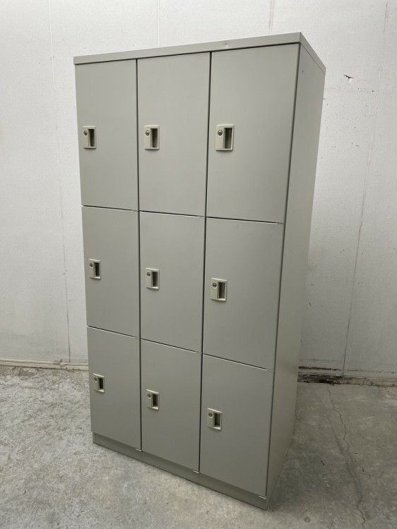 オカムラKZ-Ⅱシリーズ 9人用ロッカー 商品画像1
