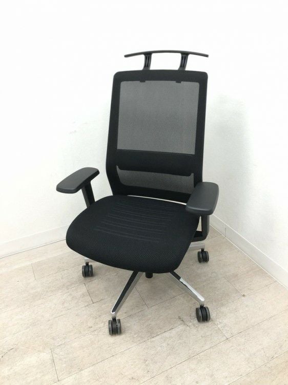 コクヨAIRFORT2(エアフォート2)シリーズ 可動肘付エアフォート2チェア 商品画像1