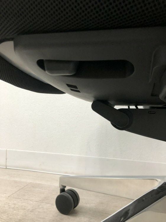 コクヨAIRFORT2(エアフォート2)シリーズ 可動肘付エアフォート2チェア 商品画像19