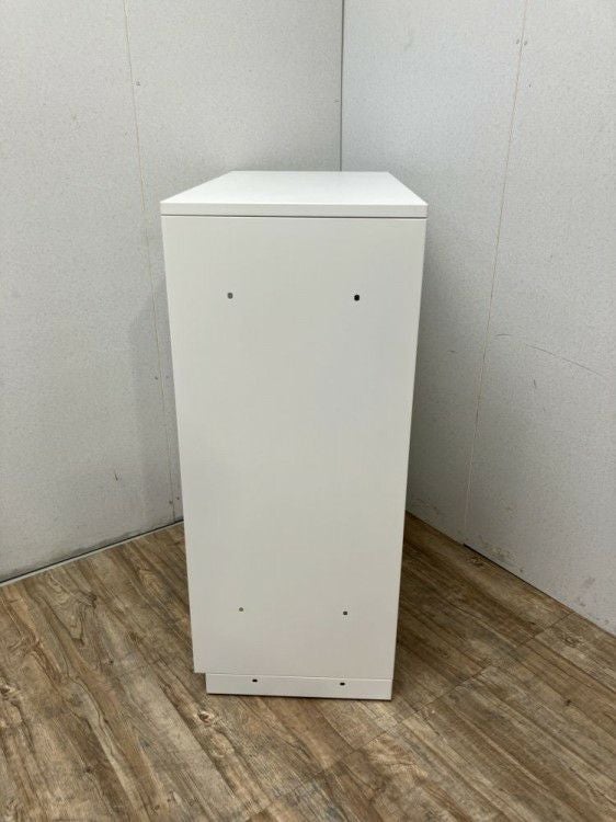 イトーキシンラインシリーズ 天板付き3扉スライド書庫 商品画像5