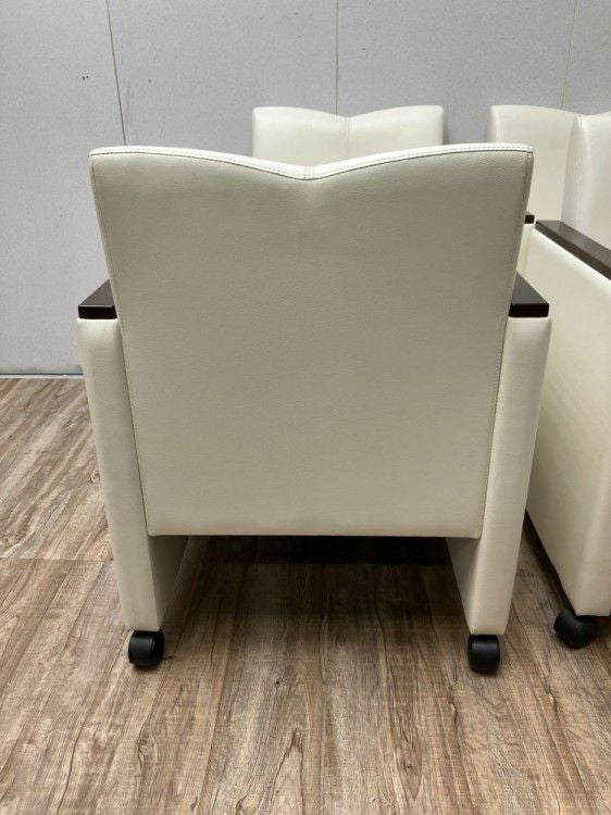 イトーキ応接会議チェア4脚セット 商品画像4