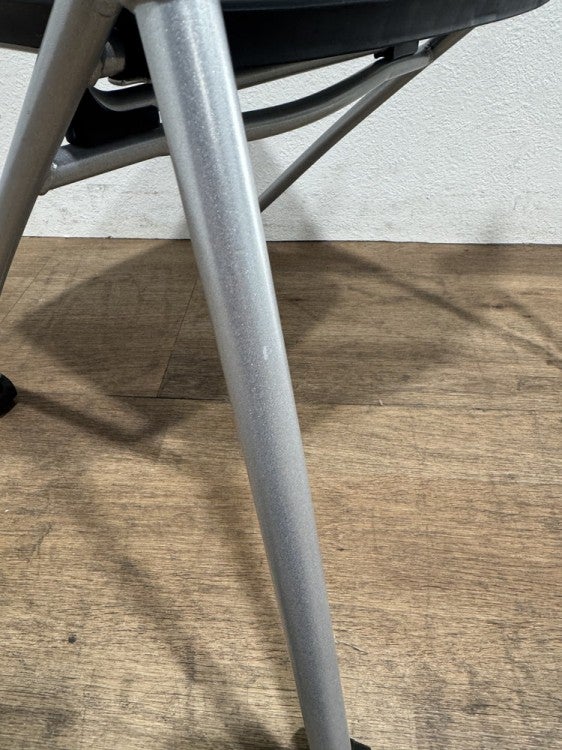 イトーキマノス(MANOSS)シリーズ ネスティングチェア6脚セット 商品画像7