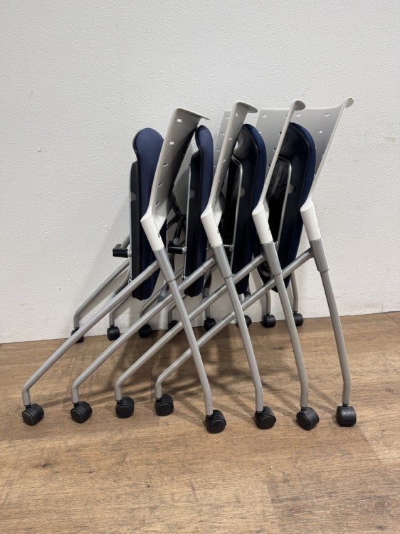 イトーキマノス(MANOSS)シリーズ ネスティングチェア6脚セット 商品画像9