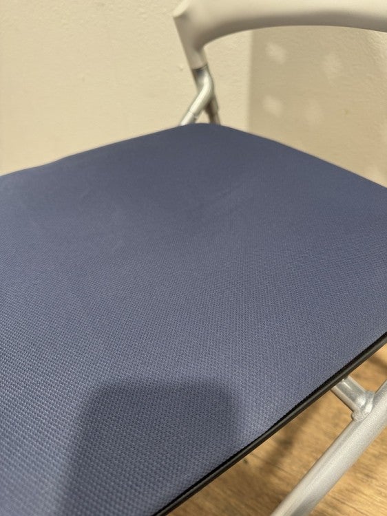 イトーキマノス(MANOSS)シリーズ ネスティングチェア6脚セット 商品画像10