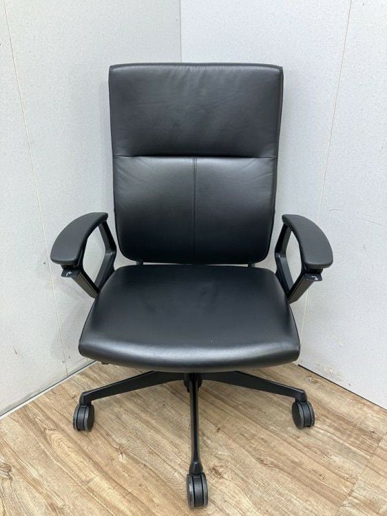 オカムラDuke(デューク)シリーズ 固定肘付デュークチェア 商品画像3