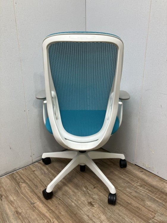 オカムラSylphy(シルフィー)チェア 肘付きシルフィーチェア 商品画像5