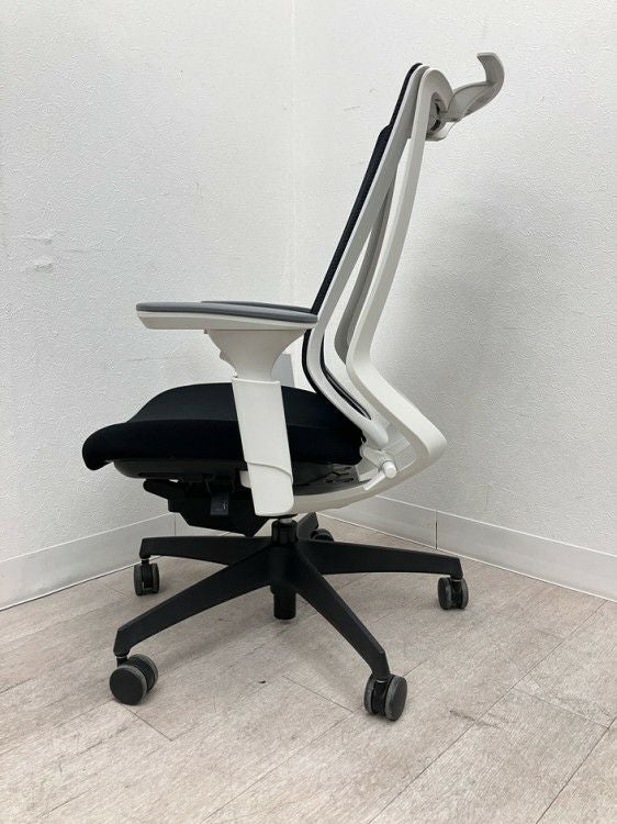 コクヨDuora(デュオラ)チェア 可動肘付デュオラチェア 商品画像4