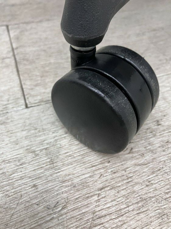 コクヨDuora(デュオラ)チェア 可動肘付デュオラチェア 商品画像20