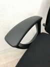 オカムラESCUDO(エスクード)チェア 可動肘付エスクードチェア 商品画像11