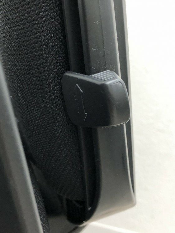 オカムラESCUDO(エスクード)チェア 可動肘付エスクードチェア 商品画像15