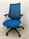 コクヨDuora(デュオラ)チェア 可動肘付デュオラチェア 商品画像1