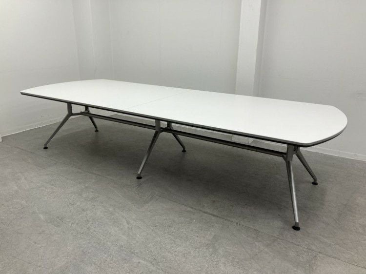 イトーキDDシリーズ 3200ミーティングテーブル 商品画像1