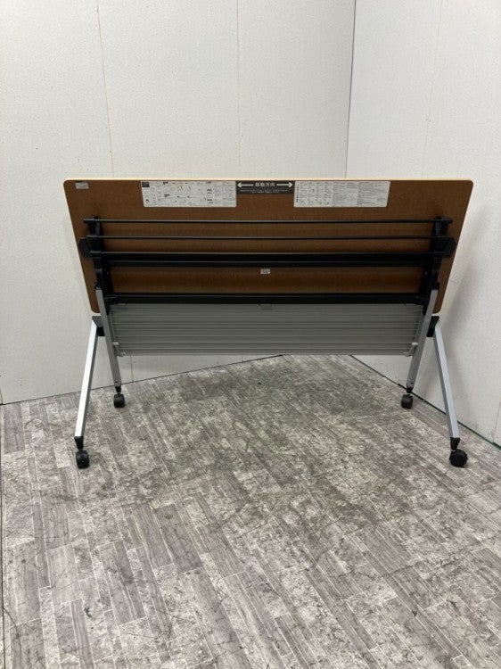 イトーキHXシリーズ 1500サイドスタックテーブル 商品画像5