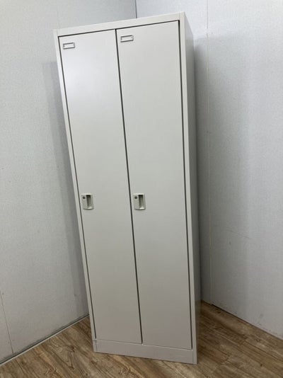 オカムラFZタイプシリーズ 2人用ロッカー 商品画像1
