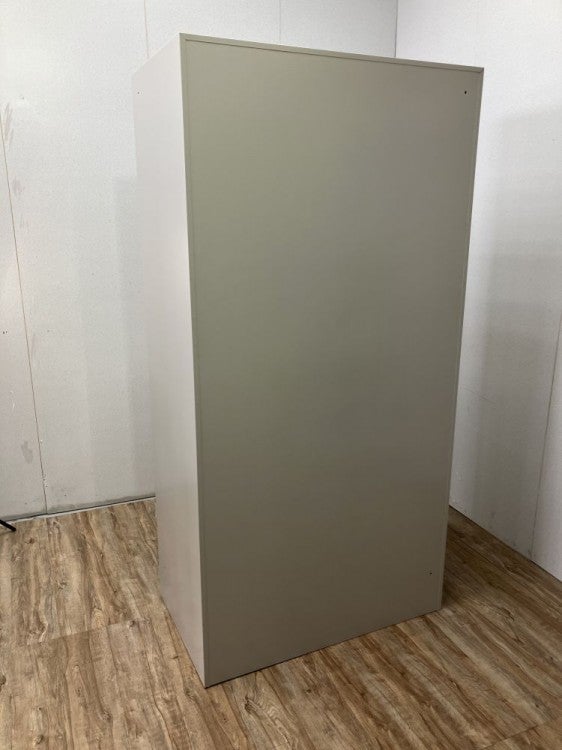オカムラFZタイプシリーズ 4人用ロッカー 商品画像3
