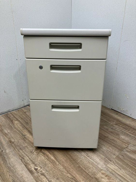 コクヨBSシリーズ 3段脇机 商品画像2