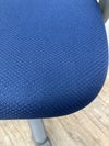 オカムラVILLAGE(ビラージュ)シリーズ 可動肘付ビラージュチェア 商品画像9