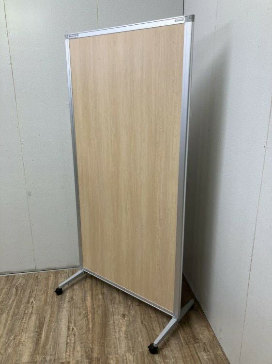 オカムラ910自立パーテーション 商品画像2
