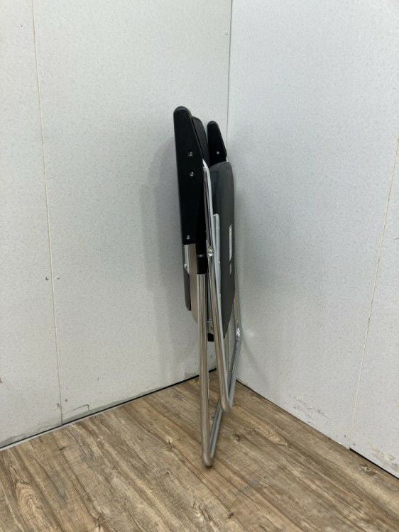 コクヨ肘付折りたたみイス 商品画像6