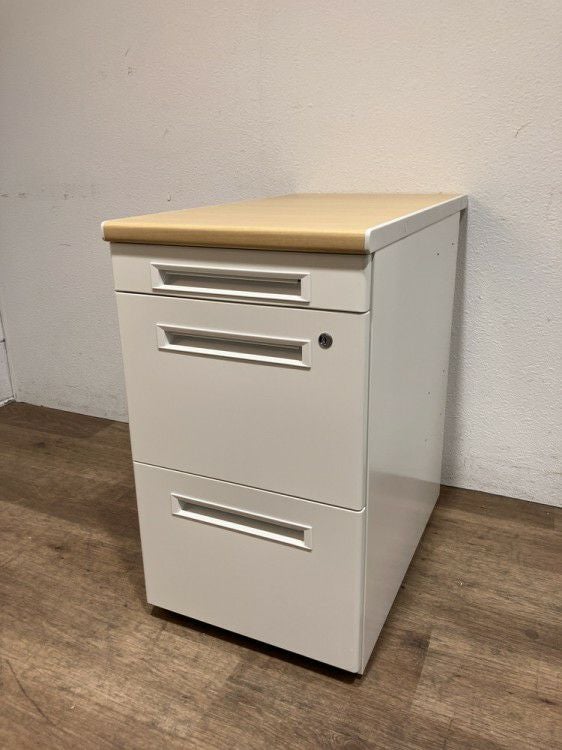 トヨスチール505シリーズ 脇机 商品画像1