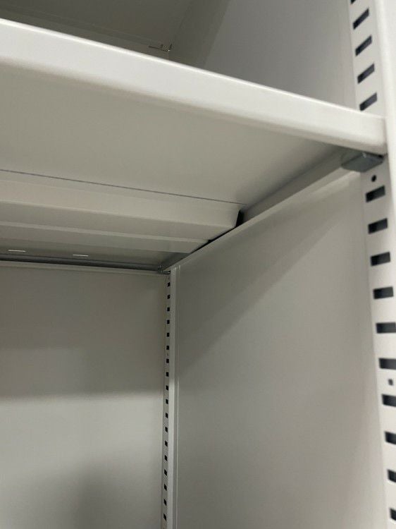 イトーキシンラインシリーズ ガラス両開きスライド上下書庫 商品画像13