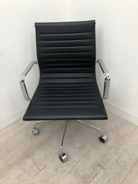 アルミナムチェア 商品画像2