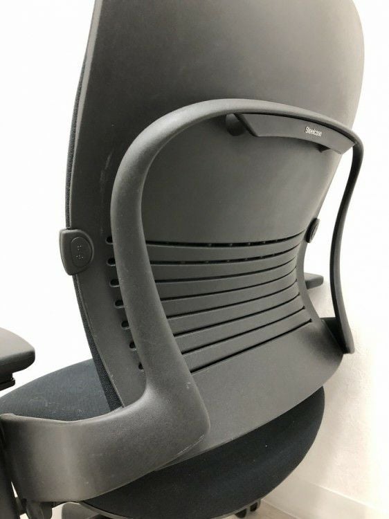 スチールケースリープ（Leap）シリーズ 可動肘付リープV2チェア 商品画像19
