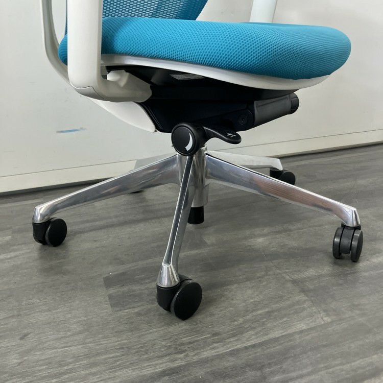 オカムラSylphy(シルフィー)チェア 可動肘付シルフィーチェア 商品画像10