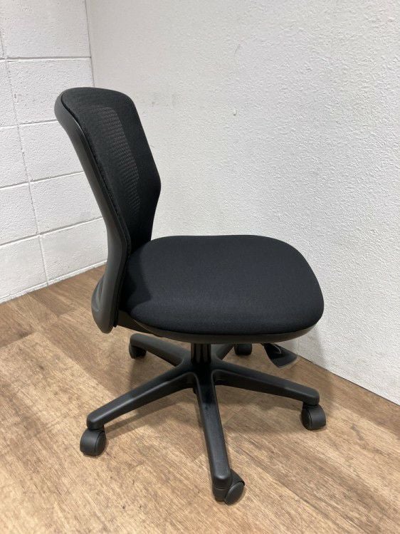 ウチダ（内田洋行）エニーザ（Anyza）チェア エニーザチェア 商品画像7