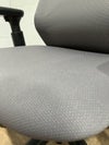 ウチダ（内田洋行）可動肘付ニンバスチェア 商品画像3