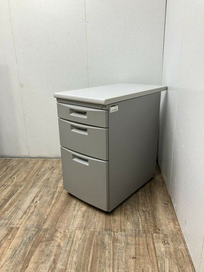 イトーキCZシリーズ 3段脇机 商品画像1