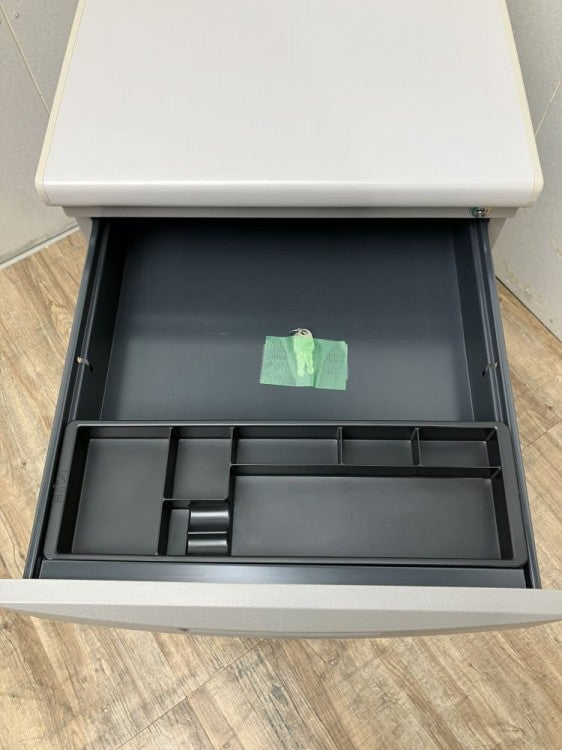 イトーキCZシリーズ 3段脇机 商品画像7