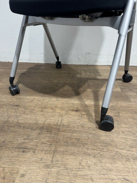 ウチダ（内田洋行）MX-340シリーズ スタッキングチェア4脚セット 商品画像6