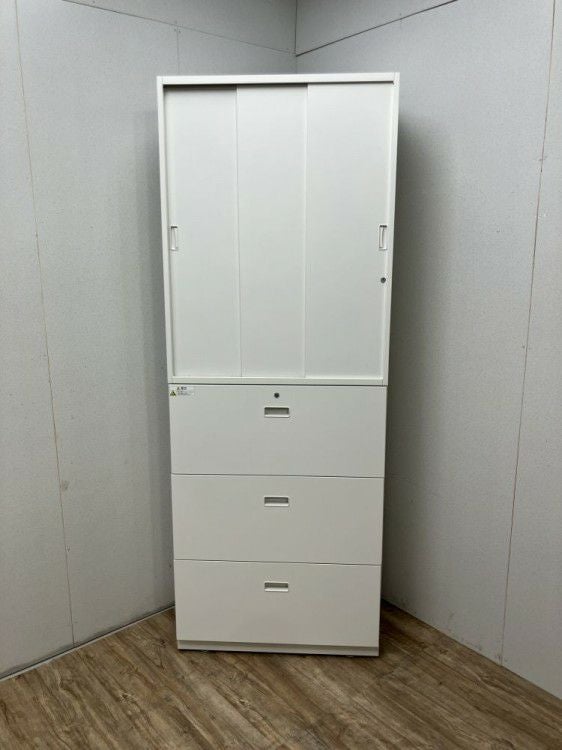 イトーキシンラインシリーズ 3扉引違い・3段ラテラル上下書庫 商品画像1