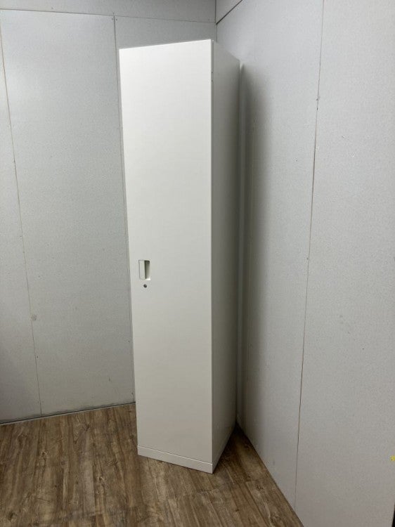 イトーキeSキャビネット(エスキャビネット)シリーズ 壁面片開き書庫 商品画像1