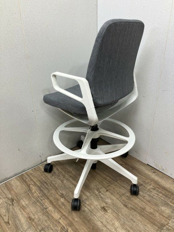 イトーキlevi(レヴィチェア)シリーズ 固定肘付レヴィハイポジションチェア 商品画像10