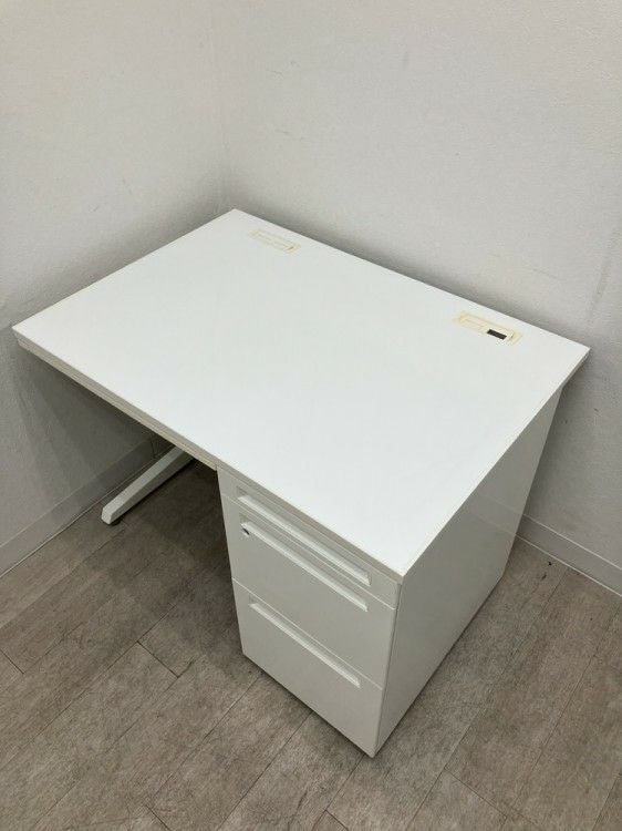 オカムラADVANCE（アドバンス）シリーズ 1000片袖デスク 商品画像6