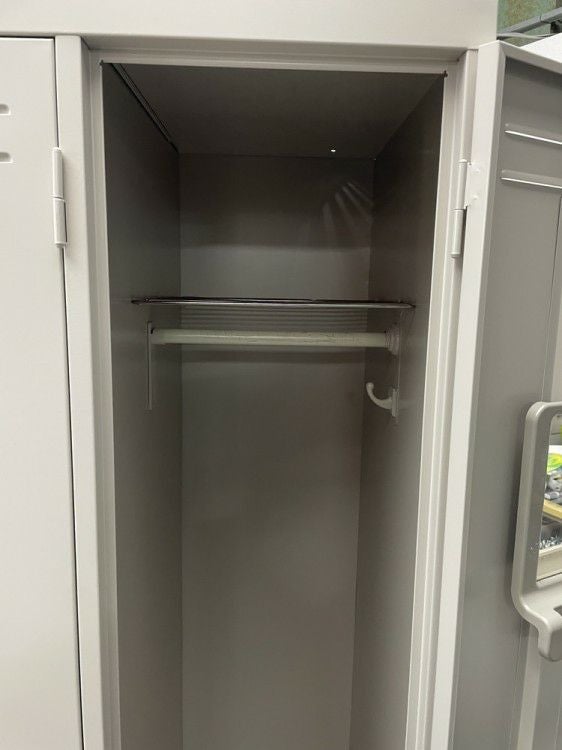 コクヨLKシリーズ　（コクヨ） 3人用ロッカー 商品画像8